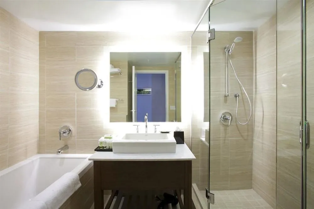 The Westin Wall Centre, Vancouver Airport Richmond Hotel